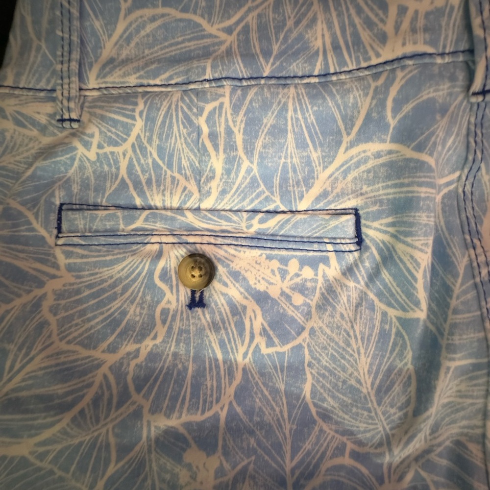 Tommy Bahama Light Blue Patterned Shorts - Picture 5 of 6